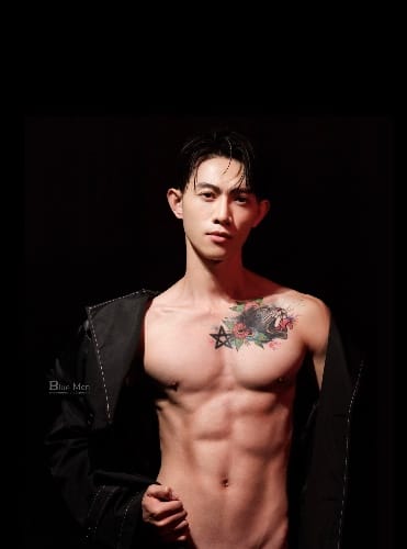 精壯上翹Andy 