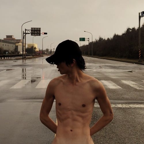 outdoor_wolfdog